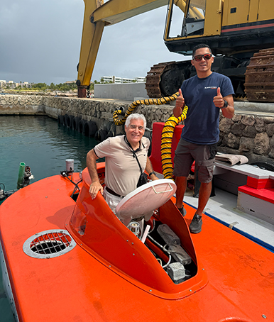 Curasub Adventure - Edward F. Nesta climbing out of Curasub - photo by Luxury Experience