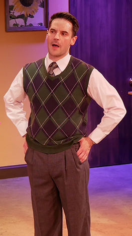 Music Theatre of Connecticut - 9 to 5 - Mat Mancuso - photo by Alex Mongillo