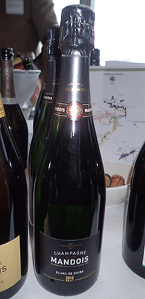 Champagne Mandois Blanc de Noirs 2018 - photo by Luxury Experience
