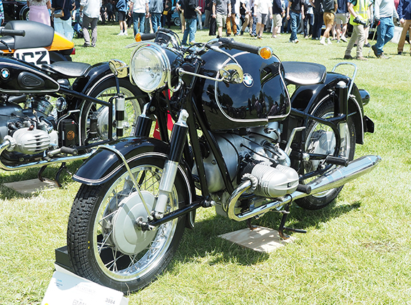 BMW R69S 1969 - Photo by Luxury Experience