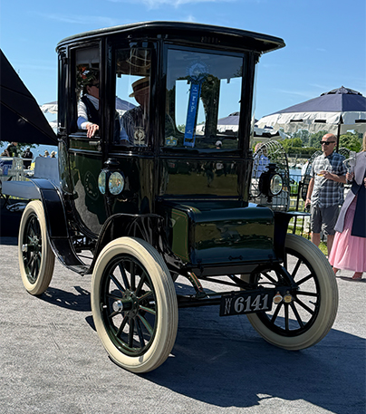Baker Electric Special Extension Coupe 1911 - photo by Luxury Experience