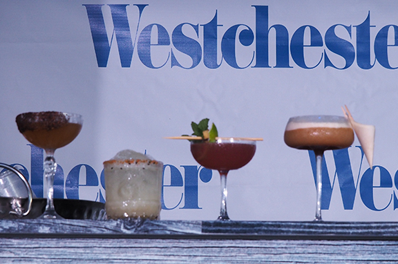 Bartender ShakeOff Cocktails - photo by Luxury Experience