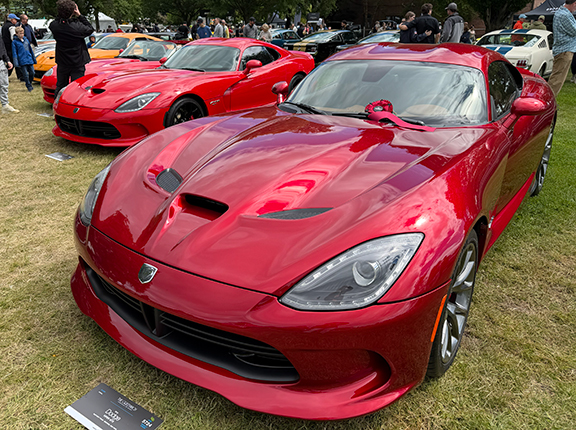 Dodge Viper GTS 2013 - photo by Luxury Experience