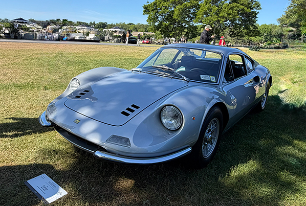 Ferrari Dino 246GT 1970 - photo by Luxury Experience