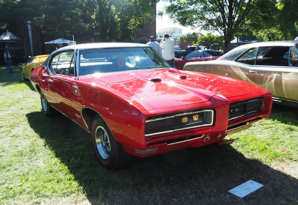 Pontiac GTO 1968 - photo by Luxury Experience