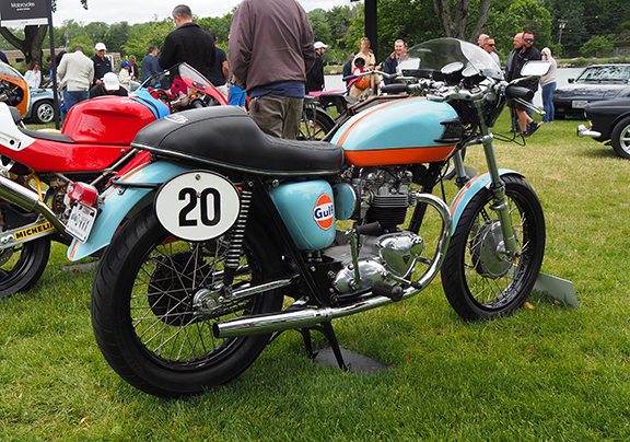 Triumph T120 Cafe Racer 1964 - photo by Luxury Experience
